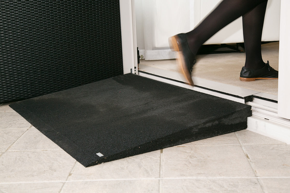 Gradus Pvc Ramp 1:8 Gradient Threshold Ramp - Multiple Sizes – Bractile